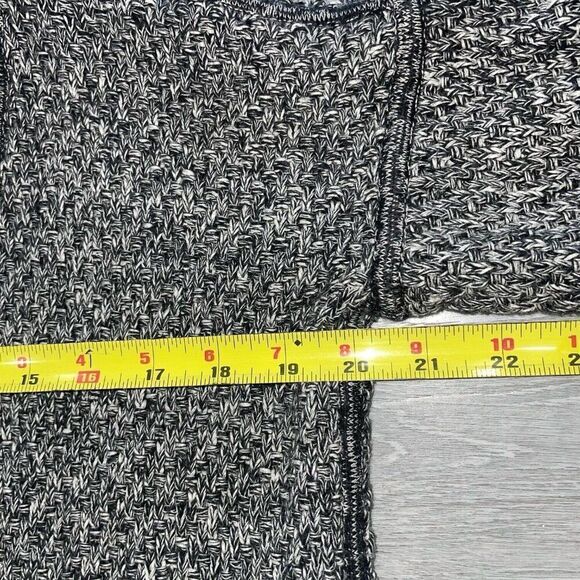 Lululemon Women’s 6? Post Practice Gray Black Cardigan Sweater Gray Knit Comfort - Picture 5 of 13